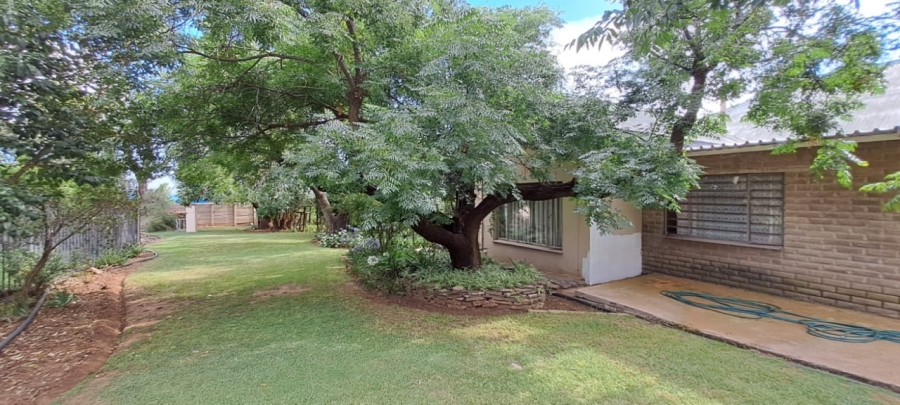 15 Bedroom Property for Sale in Kellys View Free State